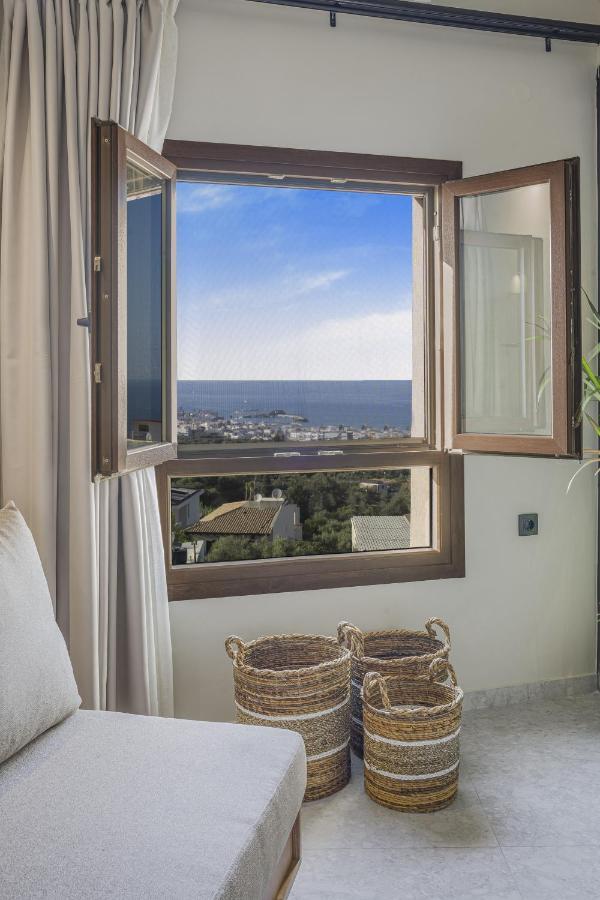 Achatis Suites Limenas Chersonisou Exterior foto