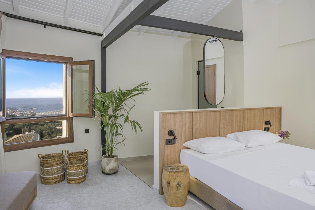 Achatis Suites Limenas Chersonisou Exterior foto